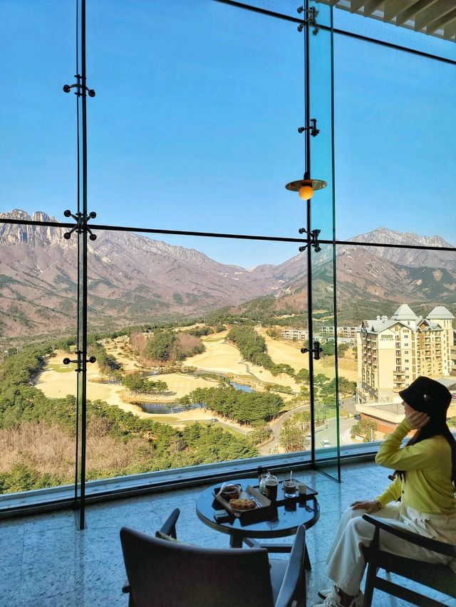 자연이 주는 최고의 행복! 카페 더 엠브로시아⛰️