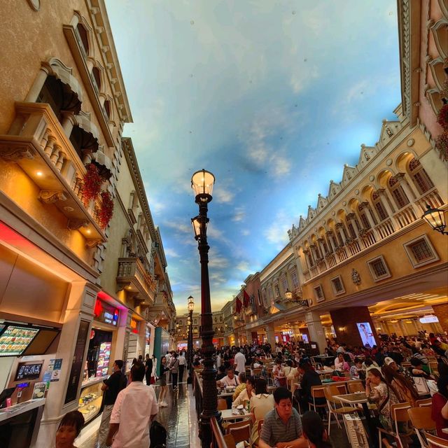 Shop till You Drop @The Venetian 