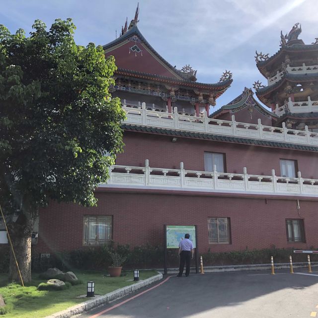 龍🐲潭南天宮