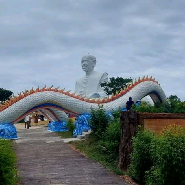 วัดเขาสูงแจ่มฟ้า จ.กาญจนบุรี
