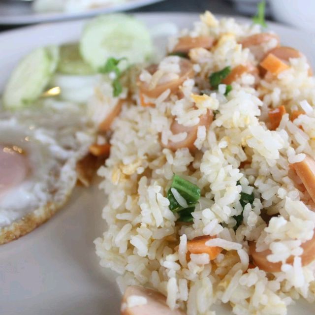 เขาสก บูติก แคมป์