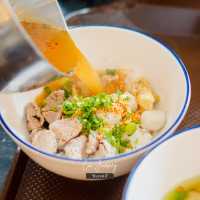 ก๋วยเตี๋ยวฮาลาลสไตล์ความเป็นจีน #สายบุรี