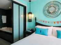 ave Hotel Pattaya  โรงแรมสุดคลาสสิคสไตล์ไมอามี