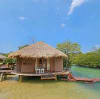 ร้อนๆแบบนี้ ชวนหนีฝุ่น PM ไปติดเกาะที่ TheBlueSkyResort เกาะพยาม ~ ระนอง