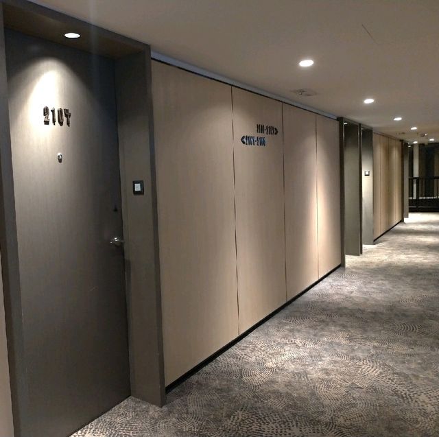 葵涌工業區內的旭逸酒店荃灣