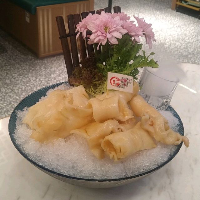 宮廷火鍋，一點都不貴的