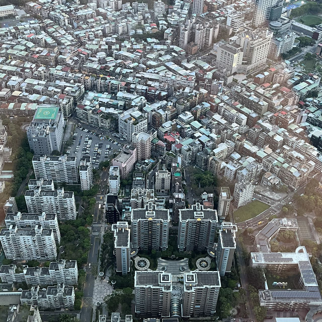‘타이베이 101 전망대’의 환상적인 뷰, 기념품
