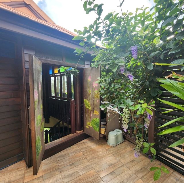 River Jam Homestay ... อัมพวา น่านอน