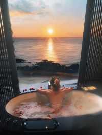 Bathtub with a view Ananti Hilton Busan Korea