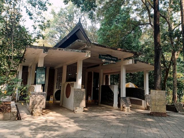 วัดอุโมงค์ อารยธรรมที่เก่าแก่ ณ เมืองเชียงใหม่