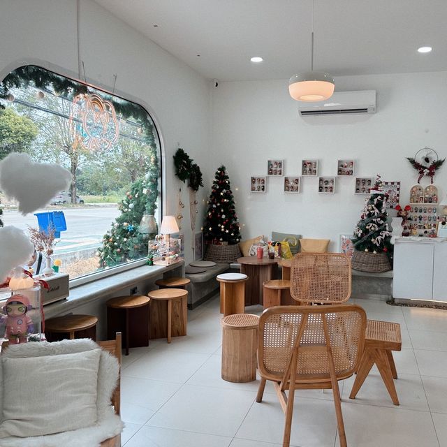 #cottoncuecafe #คาเฟ่คริสต์มาส  #คาเฟ่ระยอง