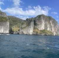 Phi phi island & Maya beach