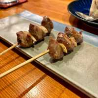 【大阪・東梅田】鶏精肉店が本気で営む焼き鳥店「梅田焼き鳥倶楽部」