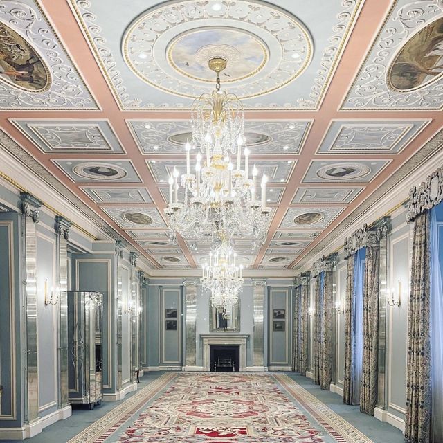 倫敦蘭斯伯瑞酒店，19世紀的風格和時髦的富麗