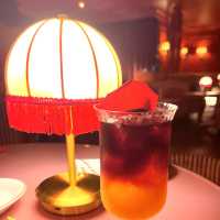 🍸Red zone บาร์แดงโชน โซนราตรีบนตึกสูง