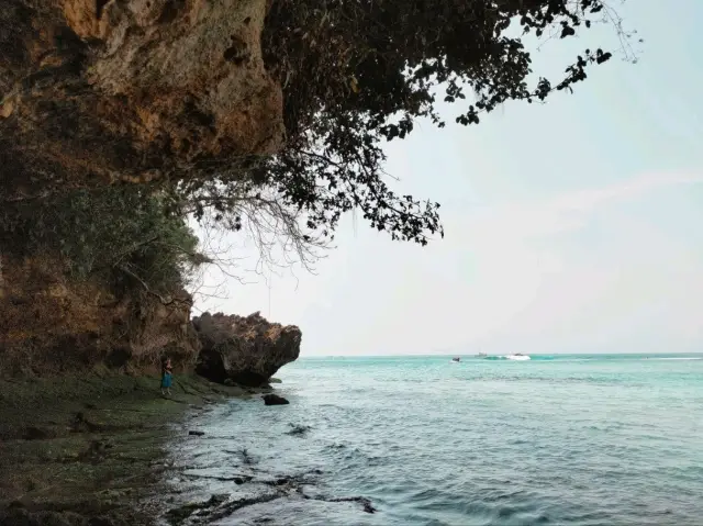 Uluwatu Region, Bali Island: Surfing enthusiasts will probably love Padang Beach I Padang Beach.