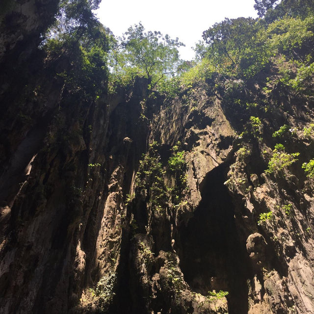 The Ancient caves of Malaysia 