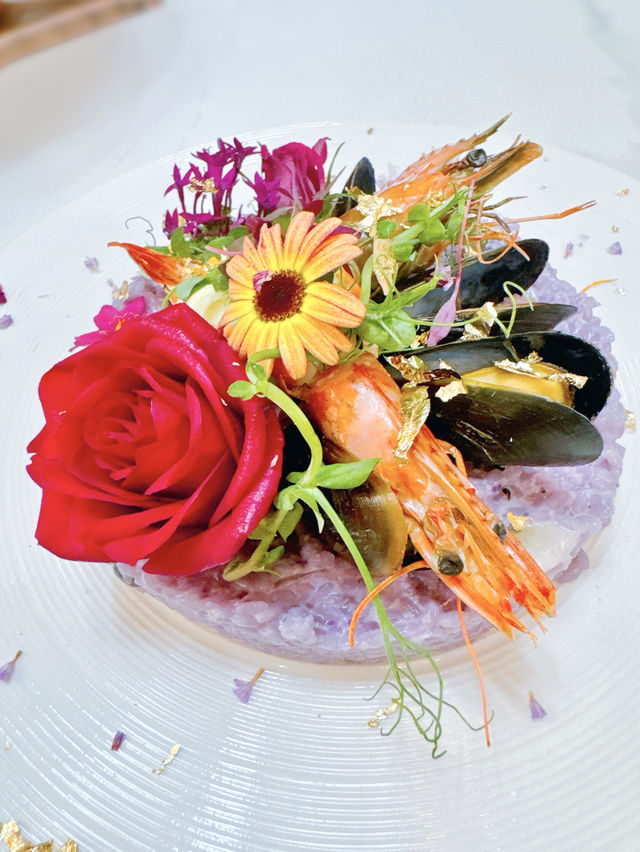 打卡餐廳💐身處夢幻醉人嘅花花世界🌸