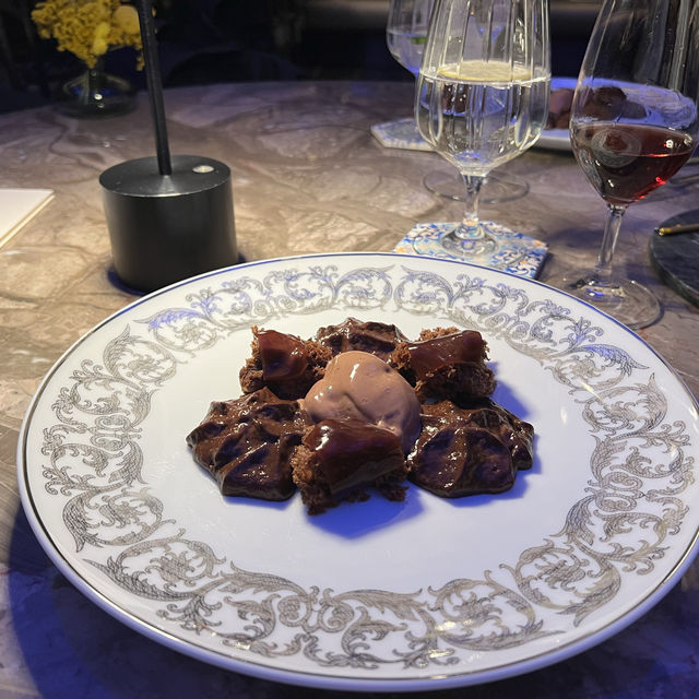 "👨‍🍳 米芝蓮一星大廚，星空下的生日晚宴