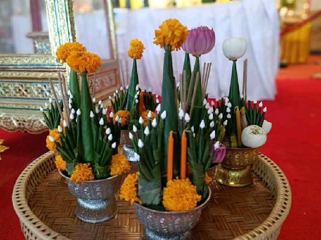 พระมหาธาตุแก่นนคร  ขอนแก่น