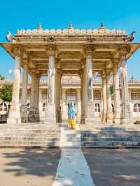 Sarkhej Roza ศูนย์อารยธรรมเก่าแก่แห่ง Ahmedabad