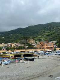 意大利🇮🇹五漁村迷人小鎮Monterosso😗海灘🏖️度假勝地