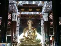 วัดโลกโมฬี ริมคูเมืองเชียงใหม่