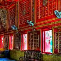 สักการะพระเจ้าสองสี ที่วัดมุงเมือง