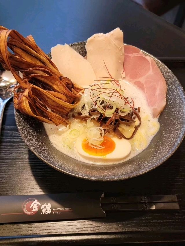 金鶴拉麵
