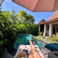 Unique, Javanese-style boutique villas 🏠 💜 