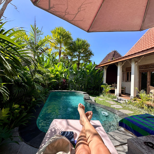 Unique, Javanese-style boutique villas 🏠 💜 