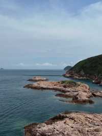 「綠蛋島：清澈海水，自然風光，遠離繁忙都市嘅理想選擇」