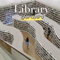 ห้องสมุดดีๆใจกลางเมืองที่ Library@orchard