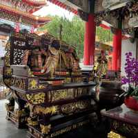 Day Trip at Sun Moon Lake Nantou - WenWu Temple