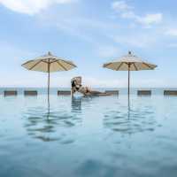 ที่พักติดทะเลชะอำ-หัวหิน สระว่ายน้ำสวยจึ้ง🏝️