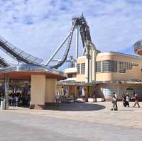 จุดคืนภาษีใน USJ : Studio Gifts West
