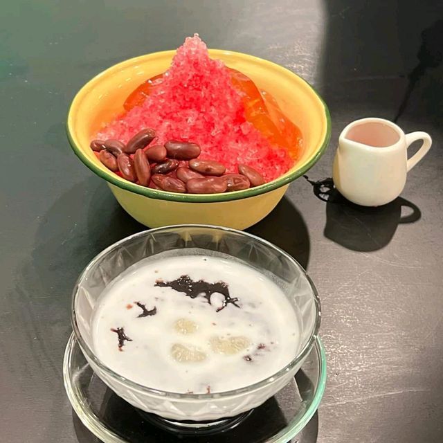 พามาทานอาหารภูเก็ตแท้ๆ 