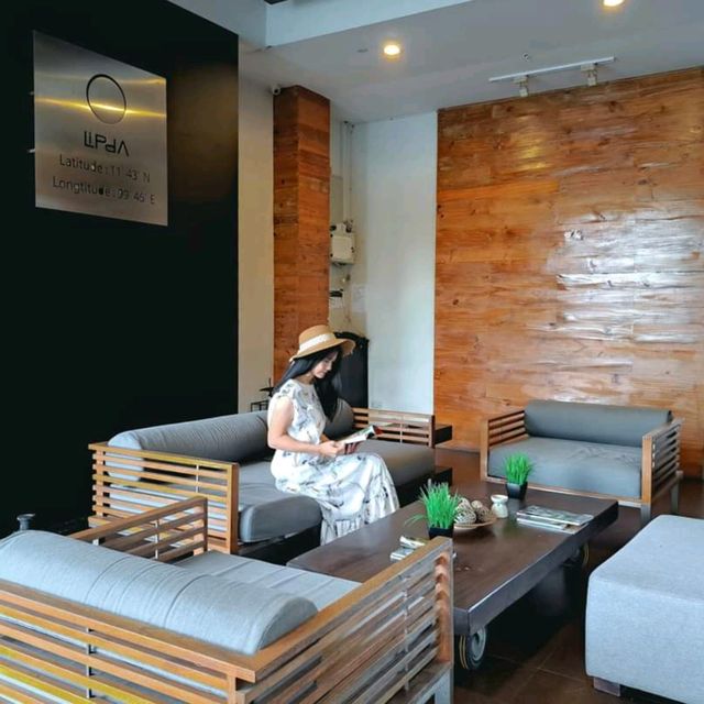 ลิปดารีสอร์ท ที่พักสไตล์ Loft ติดทะเลคลองวาฬ