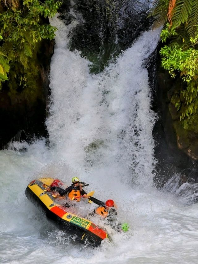 🇳🇿 White Water Rafting 📍 Rotorua 