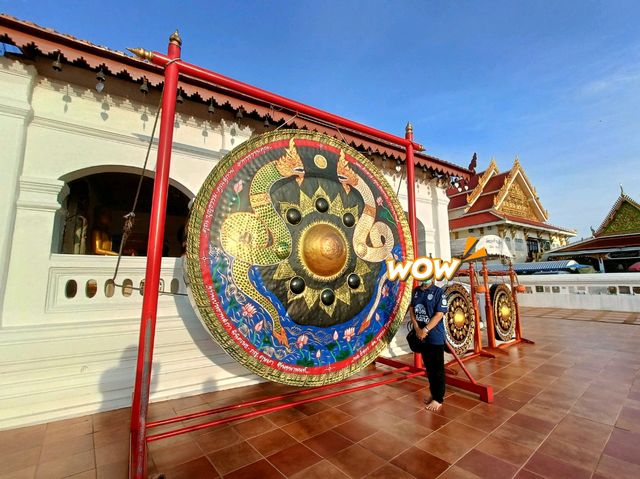 สักการะพระธาตุเชิงชุม คู่บ้านคู่เมืองสกลนคร