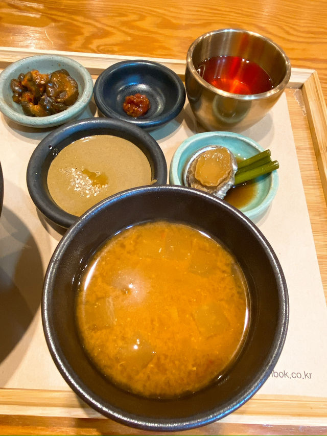【ソウル】ほっぺた落ちるアワビご飯✨