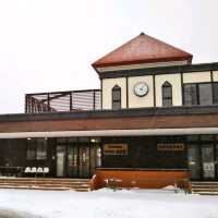 青森景點|搭冬季限定津輕鐵道暖爐列車（ストープ列車）到東北賞雪
