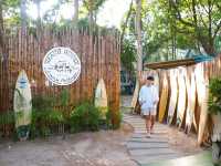 เปลี่ยนบรรยากาศไปนอนรถบ้านติดทะเลแค่พันนิดๆ