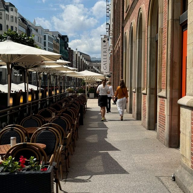 "Hanseatic Heritage: Hamburg Exploration"