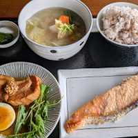 蔵元ごはん＆カフェ 酒蔵 櫂