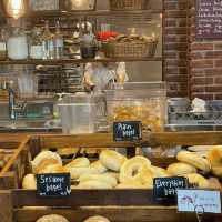 맛보장 이미 유명한 베이글맛집 런던베이글 후기/ Must try bakery in Korea! 
