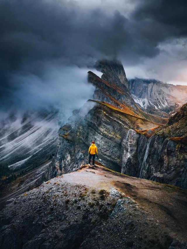 A Perfect Day Exploring the Dolomites: A Mountain Adventure
