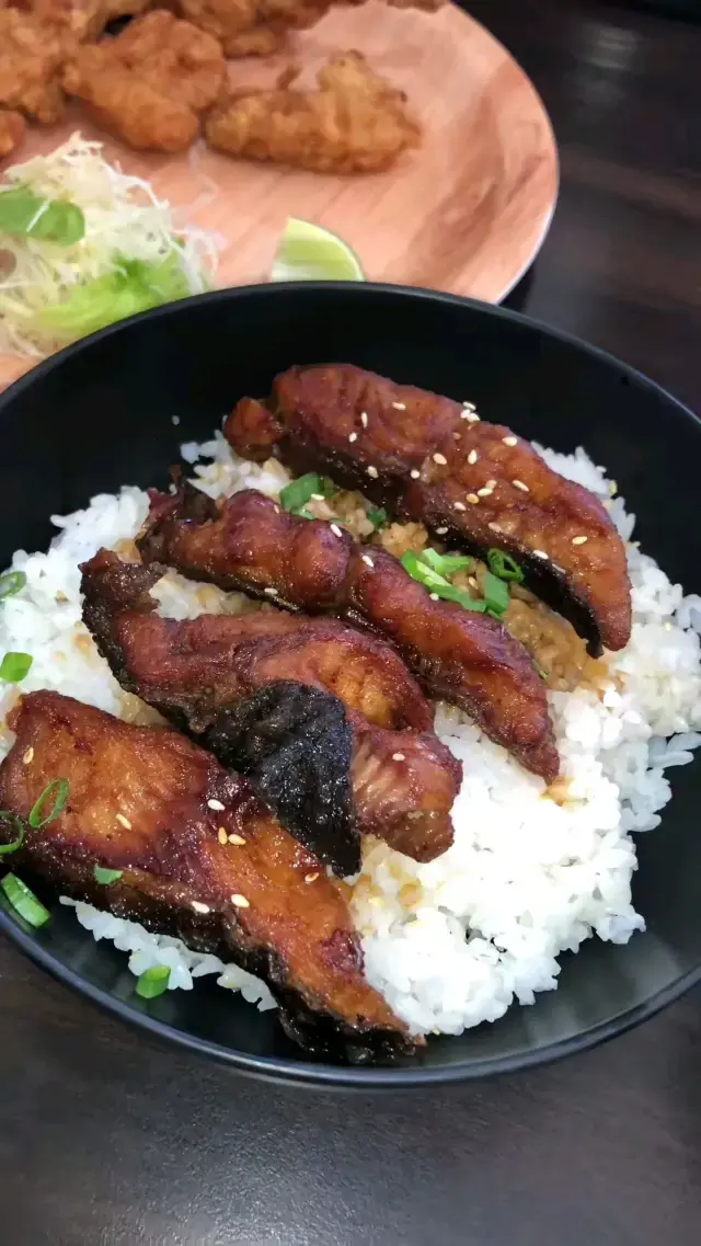 Japanese restaurant that serves a huge portion!