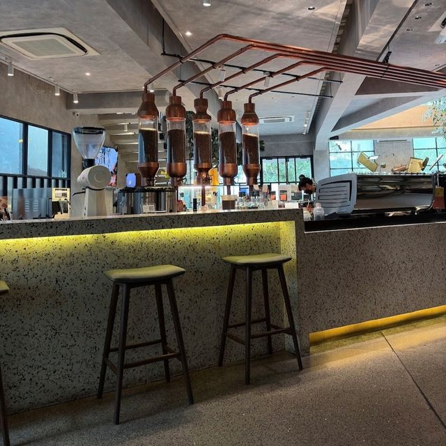 Nice cafe to hangout