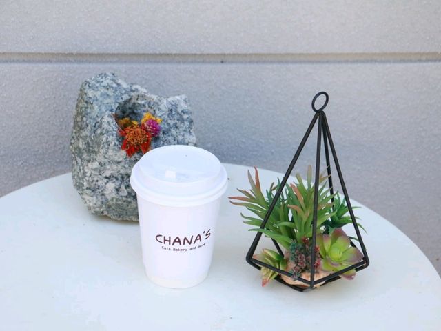 Chana's cafe